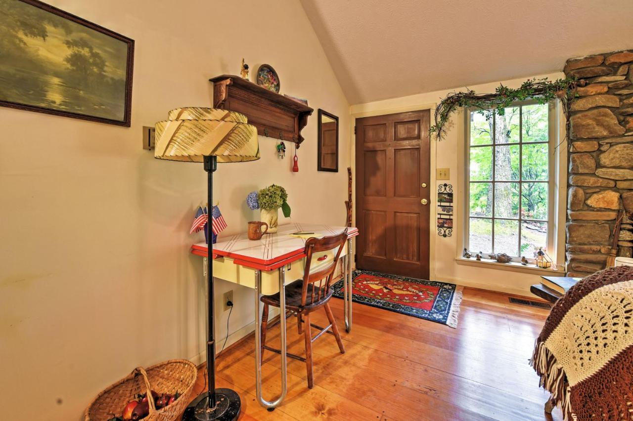Serene Creekside Cottage Near Asheville Fire Pit Candler Εξωτερικό φωτογραφία